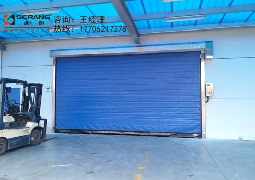  南通2018新款保溫快速升降門