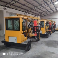 長(zhǎng)沙高速公路護(hù)欄打樁機(jī) 公路波形護(hù)欄打樁機(jī)