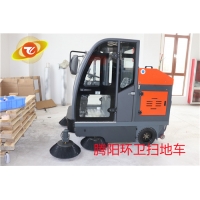 騰陽(yáng)電動(dòng)掃地車轉(zhuǎn)彎時(shí)的注意事項(xiàng)
