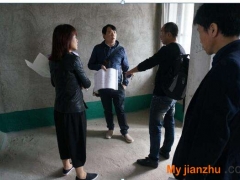 業主小筆記：暴躁的項目經理糟投訴